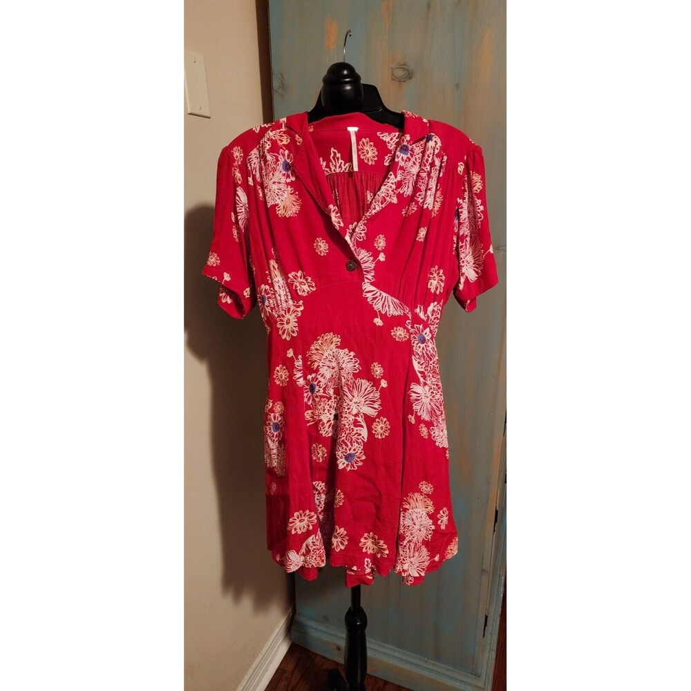 Free People Mini Dress Womens Size S Red Floral Hawaiian Fit & Flare 3/4 Sleeve
